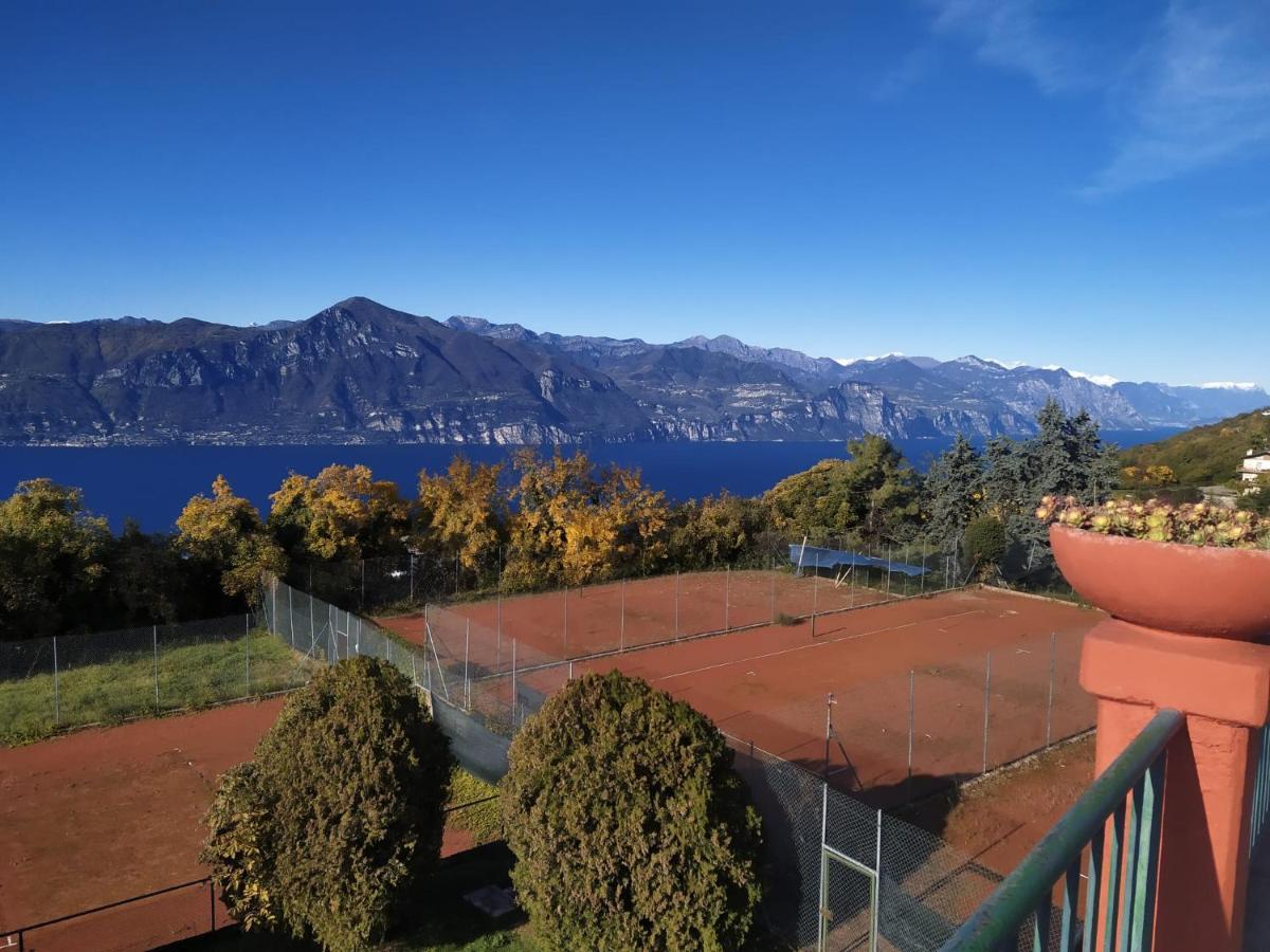 Park Hotel Jolanda San Zeno di Montagna Extérieur photo
